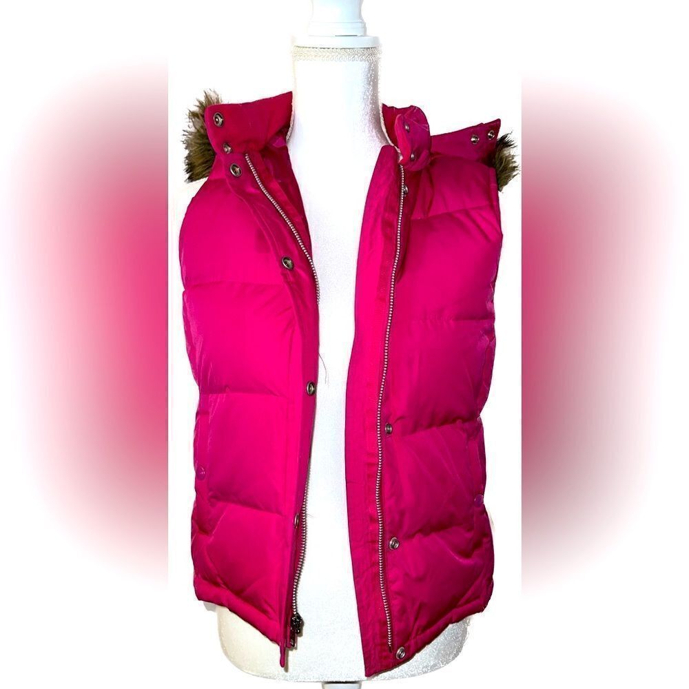 GAP fuchsia down vest with faux fur detachable hood. Rarely worn!